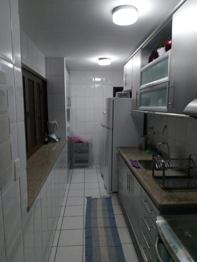 Apartamento Em Guarajuba 200M Da Praia Camaçari المظهر الخارجي الصورة