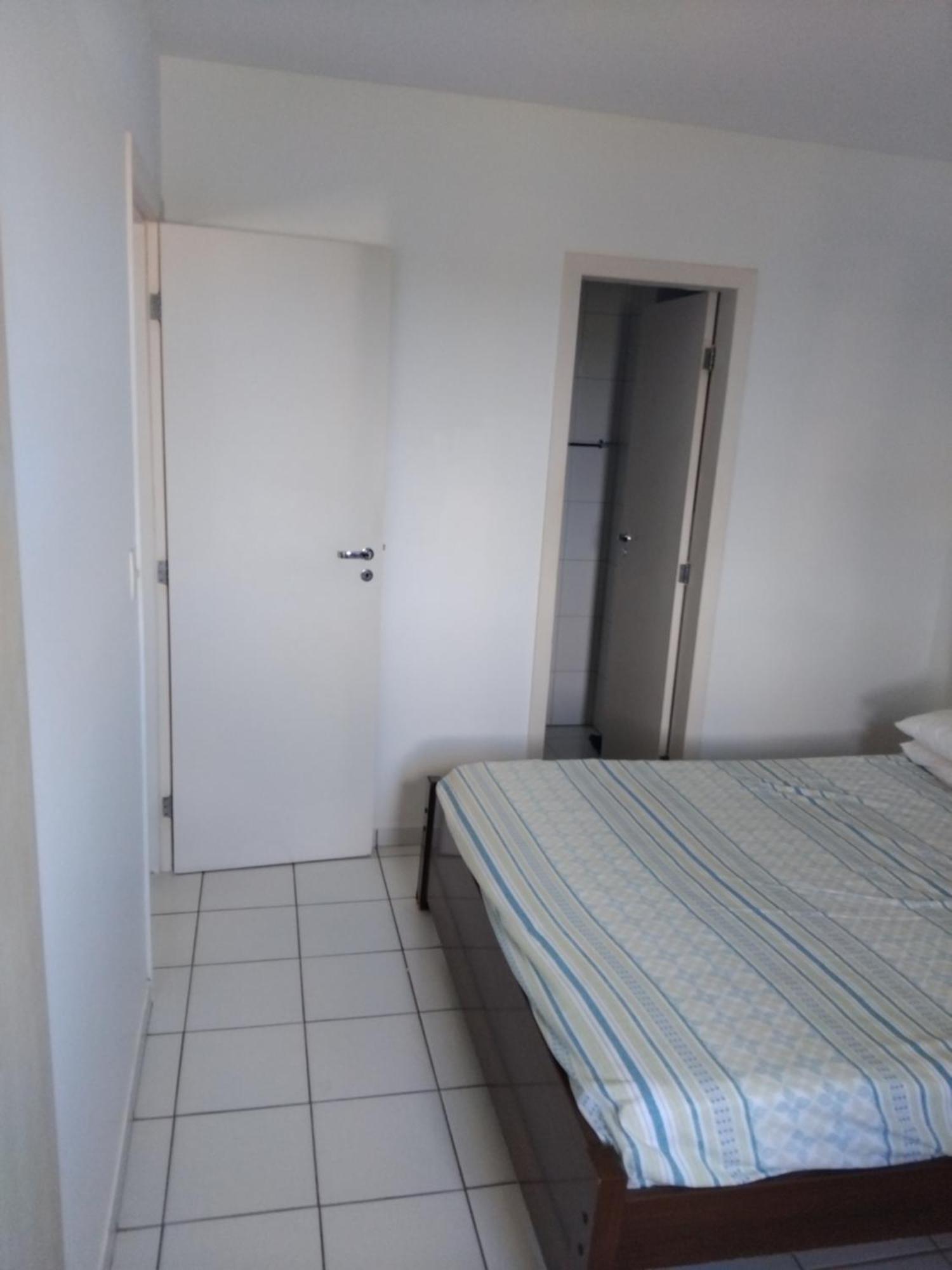 Apartamento Em Guarajuba 200M Da Praia Camaçari المظهر الخارجي الصورة